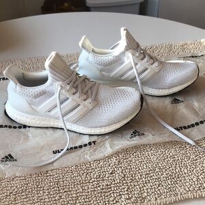 Adidas UltraBOOST sneaker